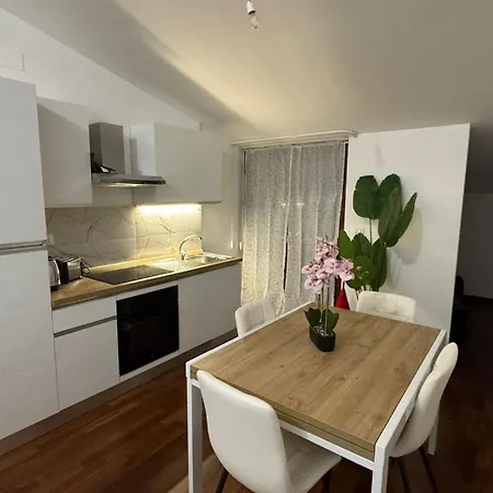 Apartment 085 Luxury