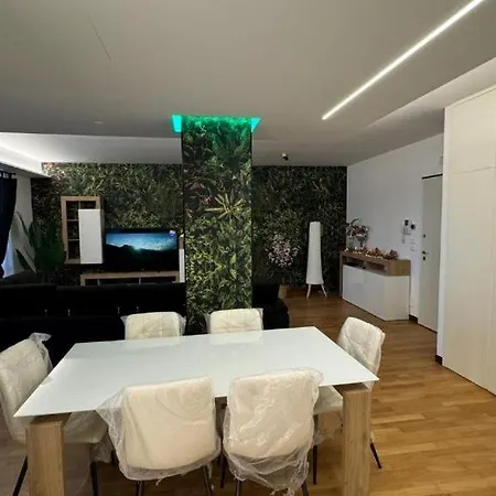 Apartment 085 Luxury Montesilvano