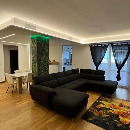 Apartment 085 Luxury *